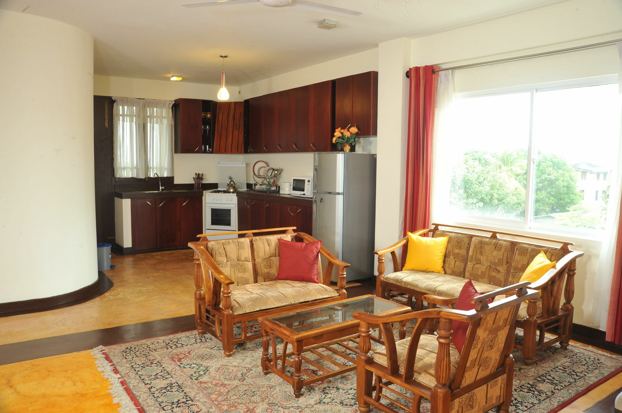 Prestige Court Residencies Hotel Dehiwala-Mount Lavinia Exterior photo