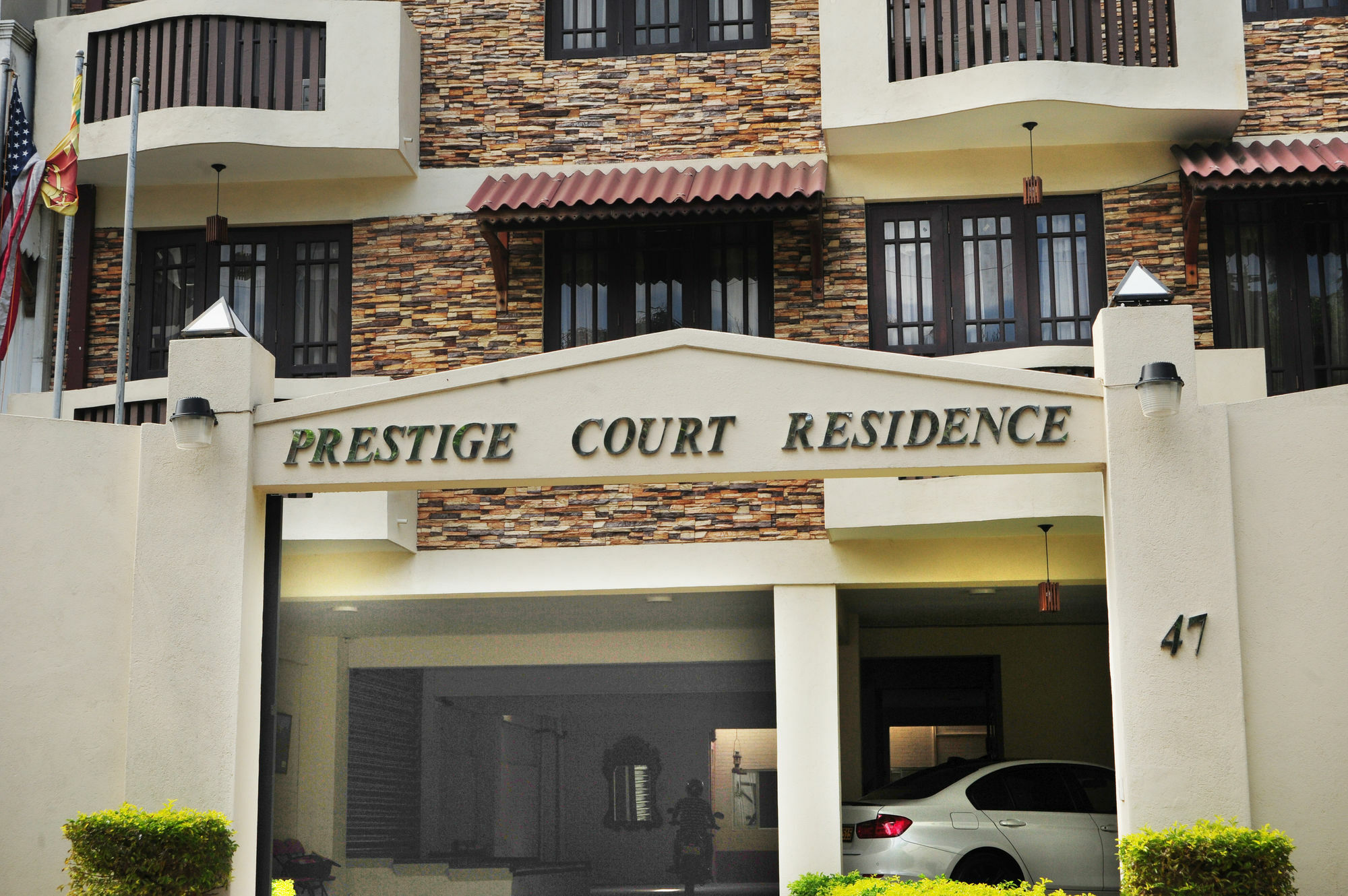 Prestige Court Residencies Hotel Dehiwala-Mount Lavinia Exterior photo